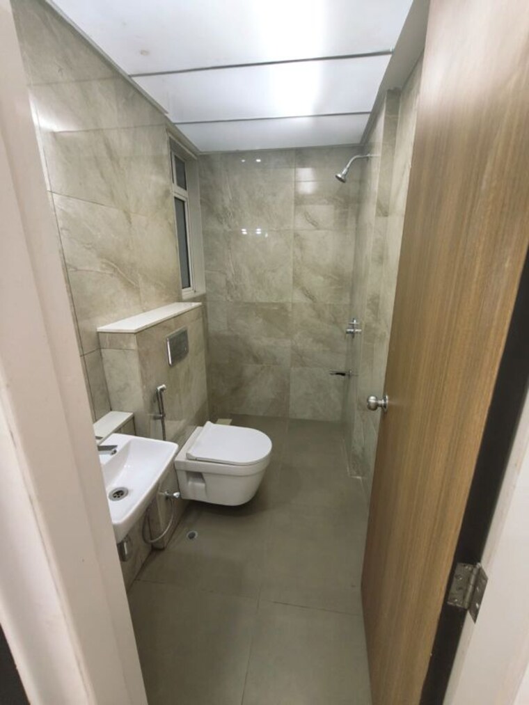 Bathroom, anand-green-crest 2 Bedroom 704 Sq.Ft. Apartment In Hadapsar Pune 10189930