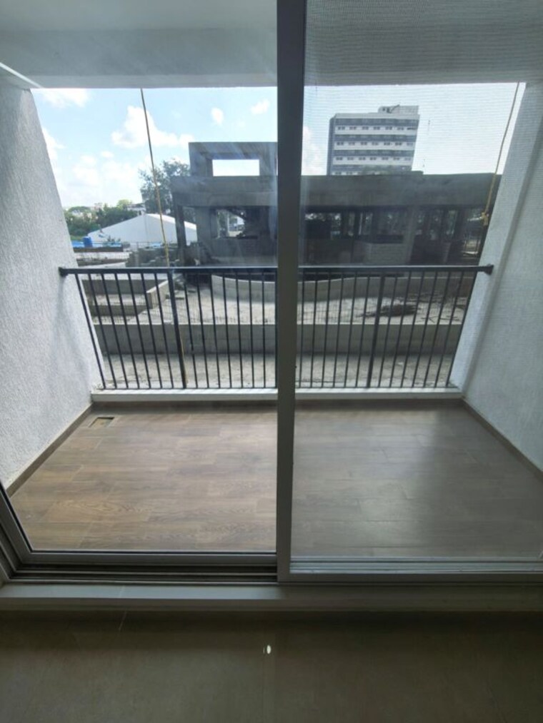 Balcony, anand-green-crest 2 Bedroom 704 Sq.Ft. Apartment In Hadapsar Pune 10189930