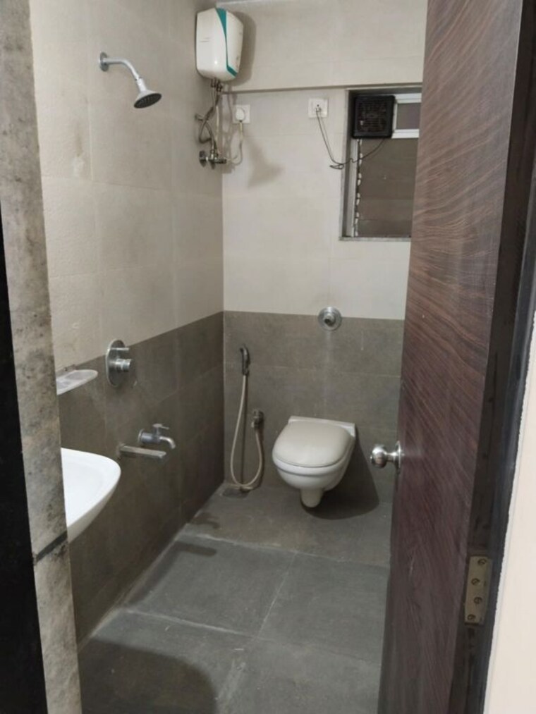 Bathroom, sai-datar-sadan-chs 2 Bedroom 646 Sq.Ft. Apartment In Thane West Thane 10190006