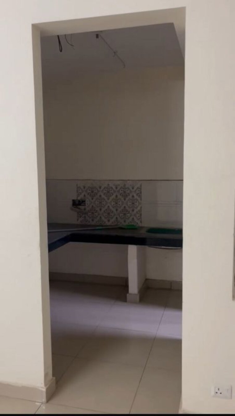 Bathroom, charms-castle 2 Bedroom 950 Sq.Ft. Apartment In Raj Nagar Extension Ghaziabad 10190014