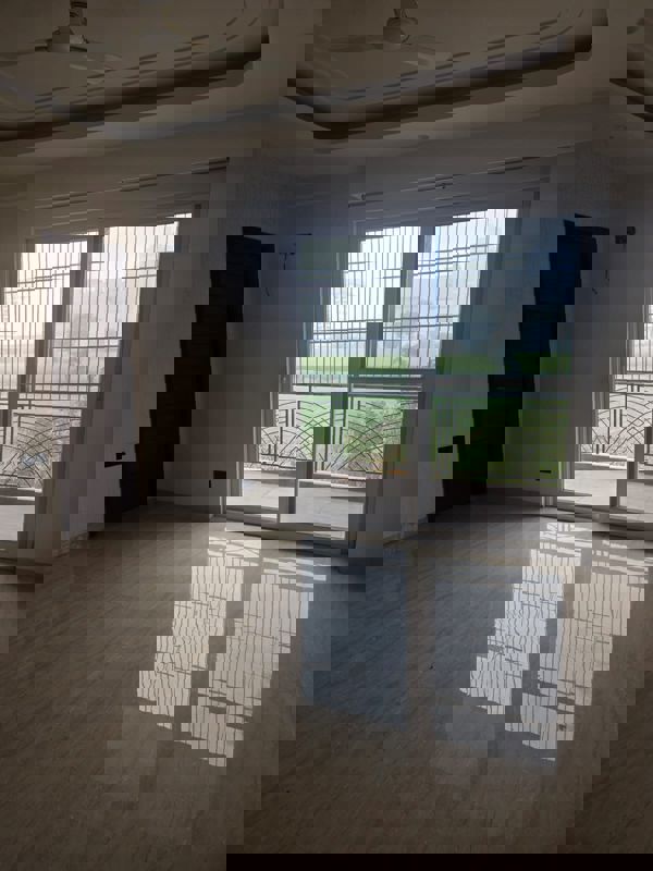 3 BHK + Pooja Room 160 Sq.Yd. Builder Floor in DS Lotus Apartment