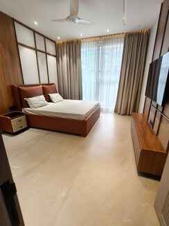 3 BHK + Pooja Room,Servant Room Builder Floor For Rent in Sector 21D