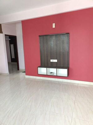 Room in 2 BHK Builder Floor at Hsr Layout – for Rent