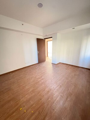 Room in 2 BHK Apartment at Godrej Air Sector 85, Sector 85 – for Rent