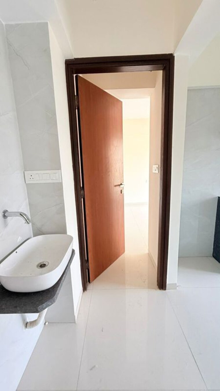 Bathroom, khanda colony 1 Bedroom 565 Sq.Ft. Apartment In Khanda Colony Navi Mumbai 10190127