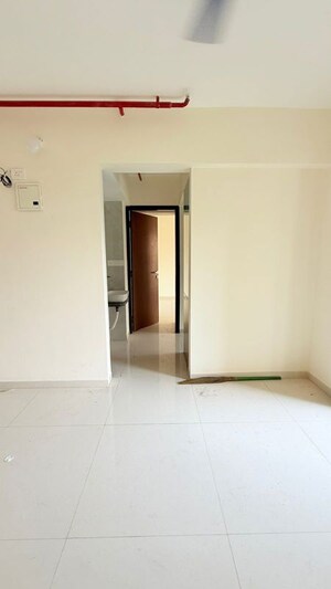 Room in 1 BHK Apartment at Khanda Colony – for Rent