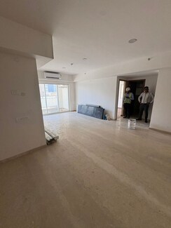 3 BHK + Servant Room Apartment For Rent in Godrej Air Sector 85