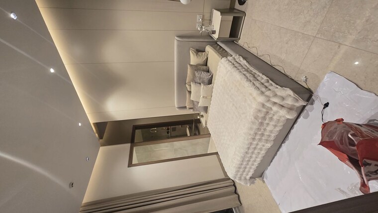 Bedroom, amrapali dream valley 3 Bedroom 1910 Sq.Ft. Apartment In Amrapali Dream Valley Greater Noida 10190153