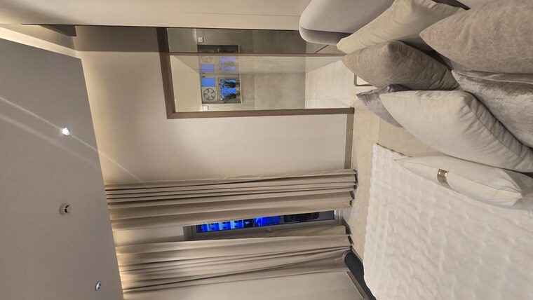 Room, amrapali dream valley 3 Bedroom 1910 Sq.Ft. Apartment In Amrapali Dream Valley Greater Noida 10190153