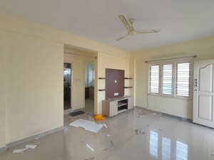 Room in 1 BHK Builder Floor at Hsr Layout – for Rent