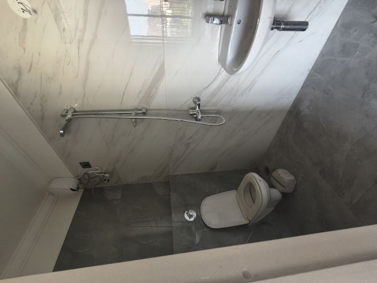 Bathroom, crescent-silverwoods 1 Bedroom 432 Sq.Ft. Apartment In Powai Mumbai 10190220