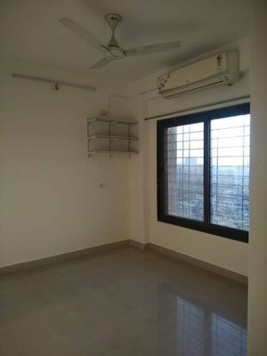 Room in 2 BHK Apartment at Ozone Springs, Wakad – for Rent