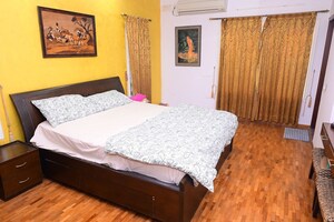 Bedroom in 4 BHK Villa at Lake Shore Homes, Haralur Road – for Rent