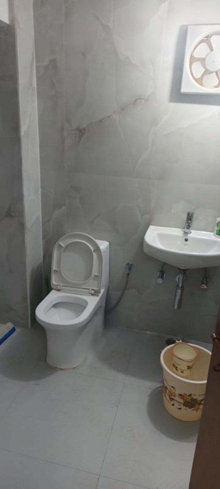 Bathroom, rapti-apartment 2 Bedroom 1155 Sq.Ft. Apartment In Gomti Nagar Lucknow 10028580