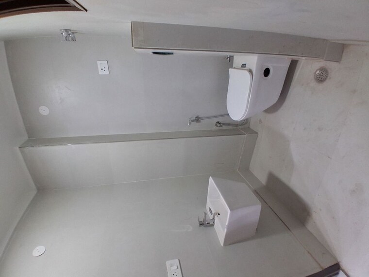 Bathroom, mehrauli 3 Bedroom 1350 Sq.Ft. Apartment In Mehrauli Delhi 10190263