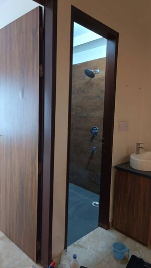 Bathroom in 2 BHK Builder Floor at Sector 39 – for Rent