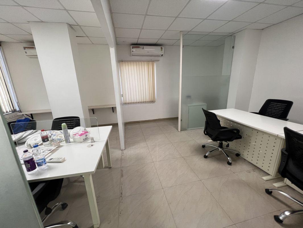 Office Space For Rent in City Center Banjara Hills