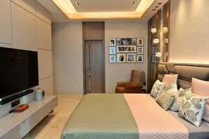 Bedroom in 4 BHK Apartment at Raheja Imperia, Worli – for Rent