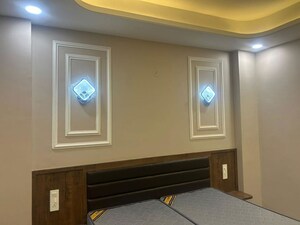 Bedroom in 2 BHK Builder Floor at Hong Kong Bazaar, Sector 57 – for Rent