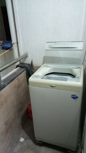 Furnished Amenities in 2 BHK Apartment at Kohinoor Tinsel Town Phase 2, Hinjewadi – for Rent