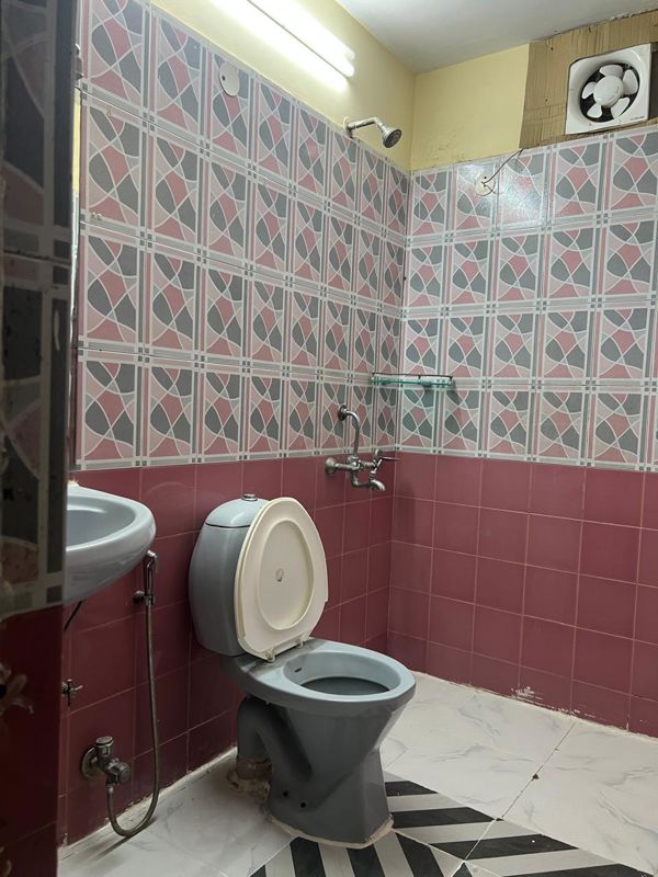 2 BHK Builder Floor For Rent in Ansal Royale Casa