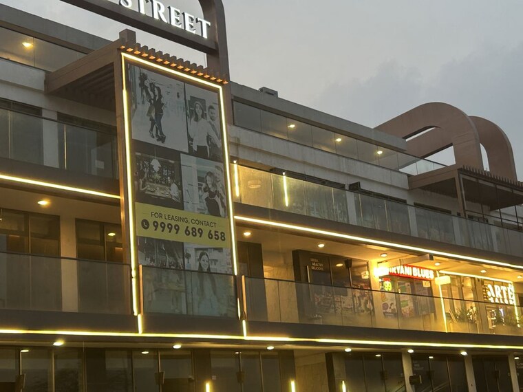 Exterior View, emaar-mgf-digital-greens Commercial Shop 1040 Sq.Ft. In Sector 61 Gurgaon 10164809