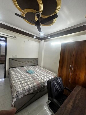 Master Bedroom in 3 BHK Builder Floor at Ardee City, Sector 52 – for Rent