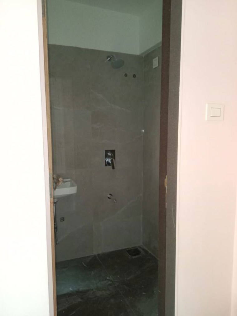 Attached Bathroom, natwar nagar 1 Bedroom 450 Sq.Ft. Apartment In Natwar Nagar Mumbai 10190402