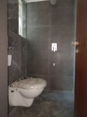 Bathroom in 1 BHK Apartment at Natwar Nagar – for Rent