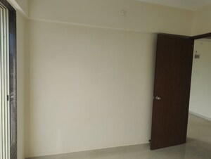 Room in 1 BHK Apartment at Kharghar Sector 11 – for Rent