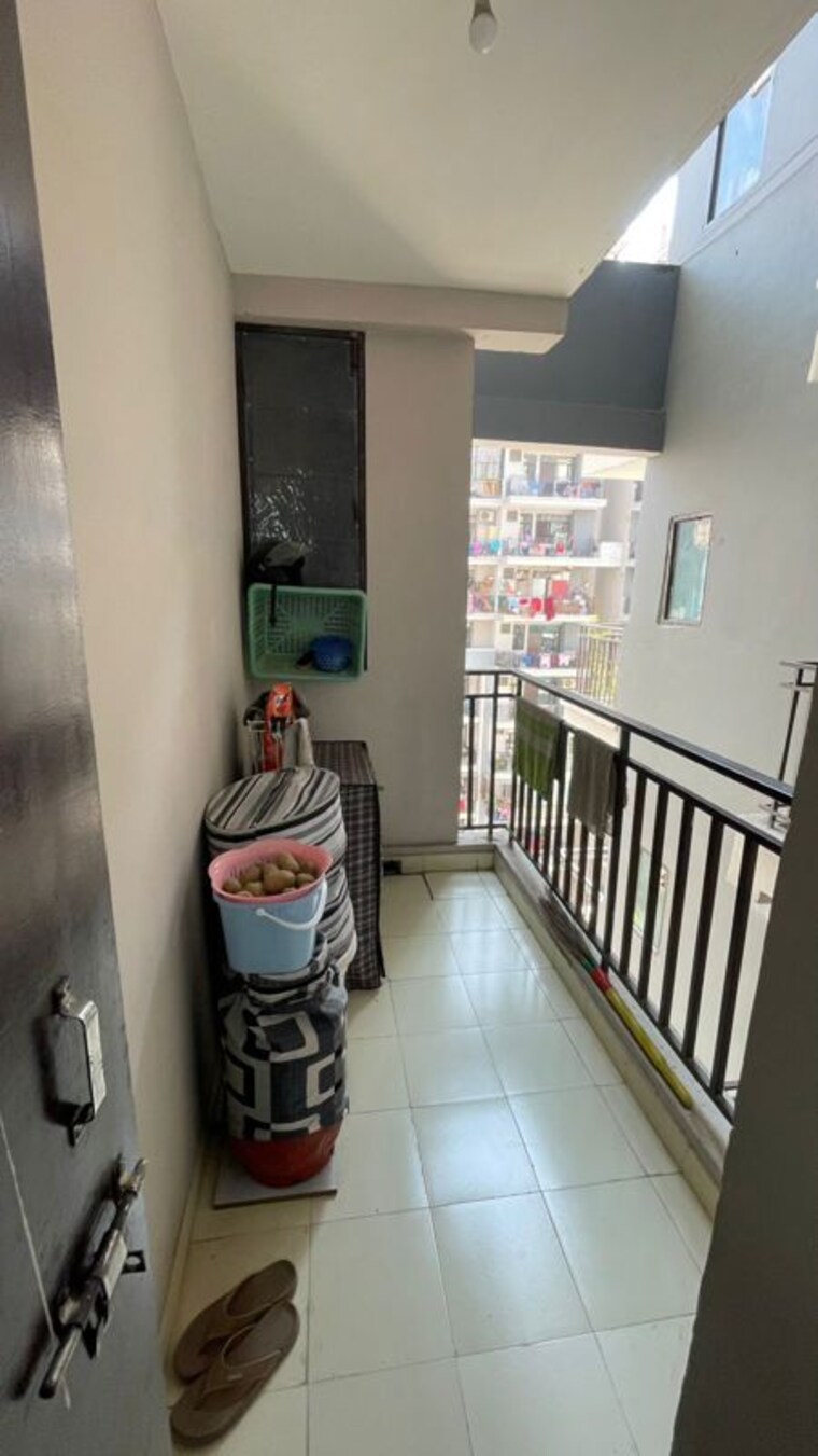 Balcony, amolik-sankalp 3 Bedroom 850 Sq.Ft. Apartment In Sector 85 Faridabad 10190447