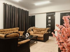 3.5 BHK + Extra Room Apartment For Sale in Godrej Summit