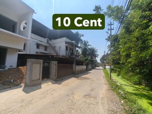  Plot For Sale in Maradu