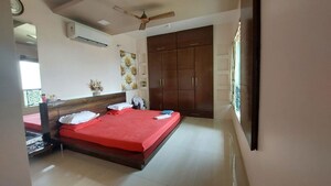 3 BHK Apartment For Sale in Hiranandani Meadows, Manpada