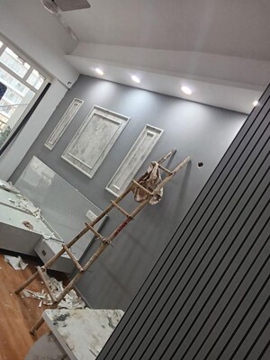 Furnished Amenities in  Shop at Gaur City Center, Sector 4 Greater Noida – for Rent