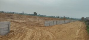  Plot For Sale in Empire King And Queen Tower, Bodaki