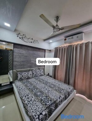 Bedroom in 1 BHK Apartment at Ameya CHS Babhai Naka, Babhai Naka – for Rent