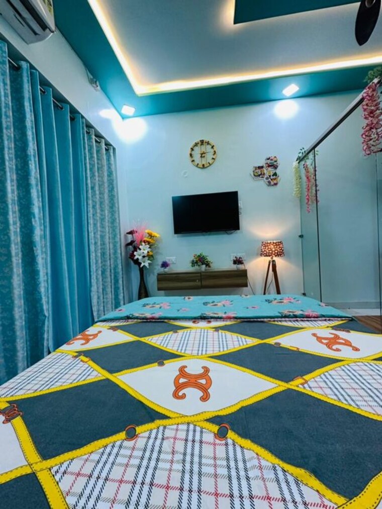 Bedroom, gaur-city-center Studio 575 Sq.Ft. Apartment In Sector 4 Greater Noida Greater Noida 10190511