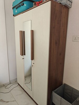 Furnished Amenities in  Pg at Haji Ali – for Rent