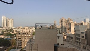  Pg – Exterior View View at Haji Ali - for Rent