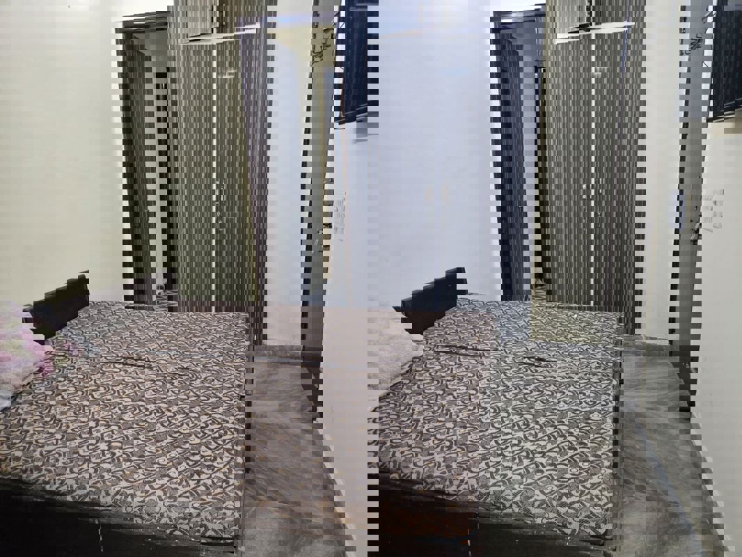 1 BHK + Pooja Room 600 Sq.Ft. Builder Floor in Pragati Hills