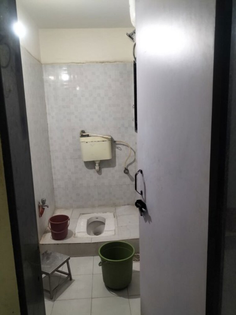 Bathroom, wadgaon sheri 2 Bedroom 994 Sq.Ft. Apartment In Wadgaon Sheri Pune 10190573
