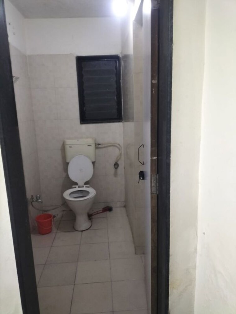 Bathroom, wadgaon sheri 2 Bedroom 994 Sq.Ft. Apartment In Wadgaon Sheri Pune 10190573