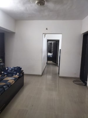 Room in 2 BHK Apartment at Wadgaon Sheri – for Rent