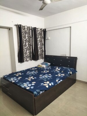 Bedroom in 2 BHK Apartment at Wadgaon Sheri – for Rent