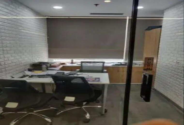 Team Area, pranik-chambers Commercial Office Space 400 Sq.Ft. In Andheri East Mumbai 10190618