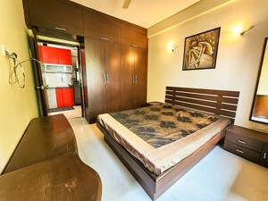 Bedroom in 2 BHK Apartment at Bandra West – for Rent