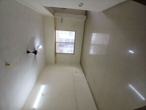 Room in 2 BHK Apartment at Mount N Glory, Kharadi – for Rent