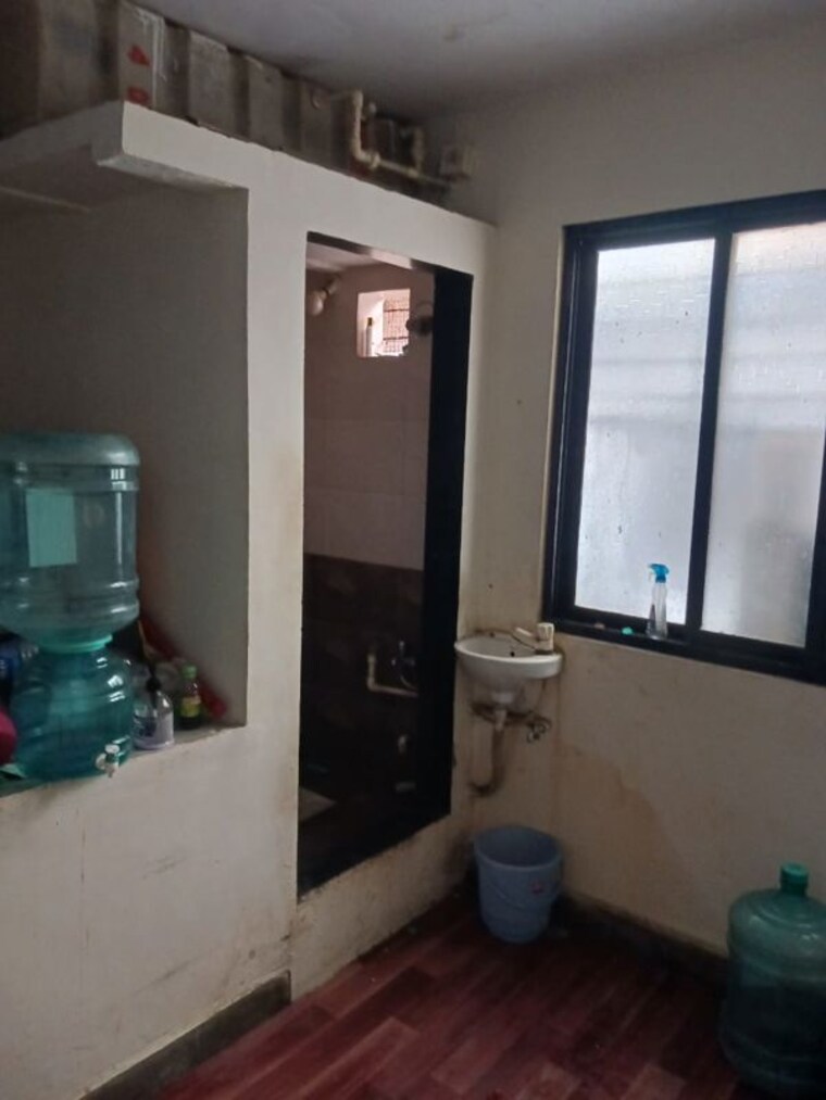 Living Room, bhandup west Commercial Office Space 350 Sq.Ft. In Bhandup West Mumbai 10190651