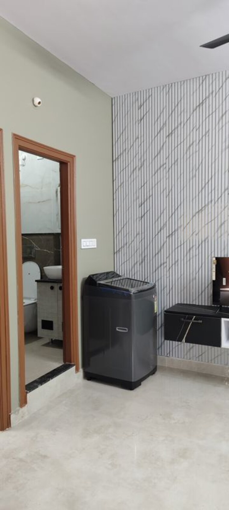 Bathroom, indiranagar 1 Bedroom 625 Sq.Ft. Apartment In Indiranagar Bangalore 10190655